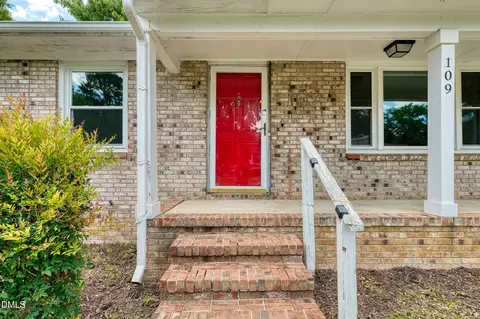 Exterior - 109 Burnham Ct, Garner, NC 27529 photo 1 of 4