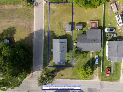 View/Area - 701 E Harnett St, Dunn, NC 28334 photo 2 of 2