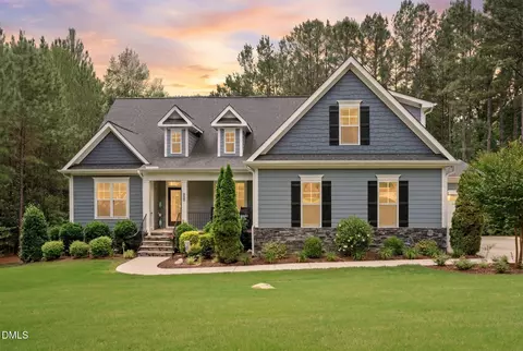 223 Colonial Ridge Dr, Pittsboro, NC 27312