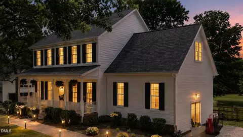 140 Gasper Ct, Clayton, NC 27527