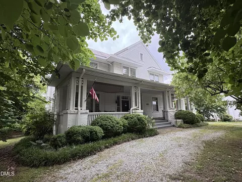 219 S Lamar St, Roxboro, NC 27573