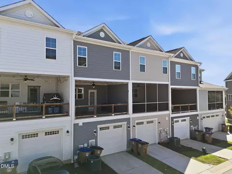 Exterior - 976 Gateway Commons Cir, Wake Forest, NC 27587 photo 6 of 9