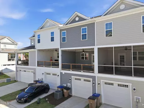 Exterior - 976 Gateway Commons Cir, Wake Forest, NC 27587 photo 7 of 9