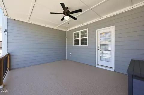Exterior - 976 Gateway Commons Cir, Wake Forest, NC 27587 photo 4 of 9