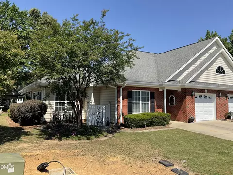 18 Stonegate Dr #2A, Angier, NC 27501