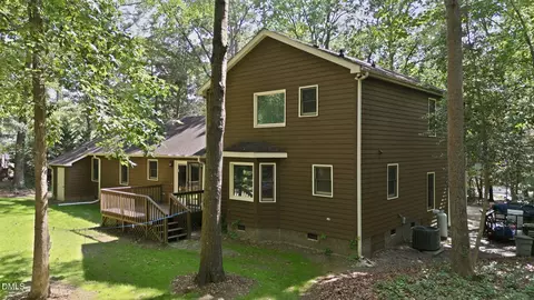 6605 Willow Chase Dr, Willow Spring, NC 27592 photo 9