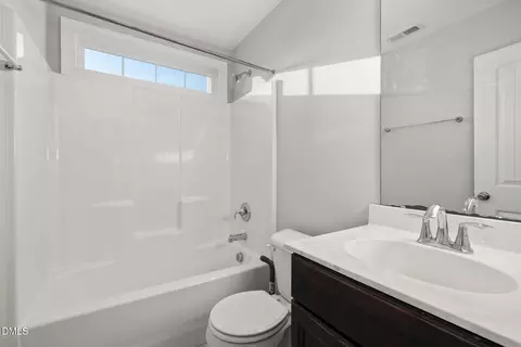 Bath - 446 Mallard Loop Dr, Clayton, NC 27527 photo 6 of 7