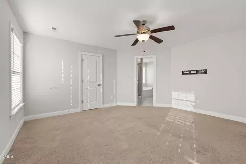 Bedroom - 446 Mallard Loop Dr, Clayton, NC 27527 photo 4 of 6