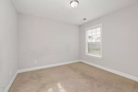 Bedroom - 446 Mallard Loop Dr, Clayton, NC 27527 photo 5 of 6