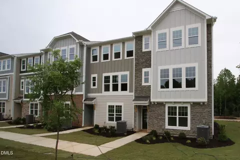 2927 Richardson Rd #481, Apex, NC 27502