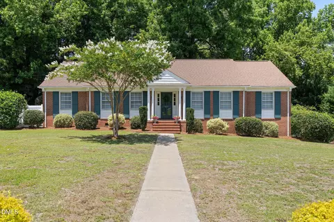 607 Gloucester Rd, Goldsboro, NC 27534