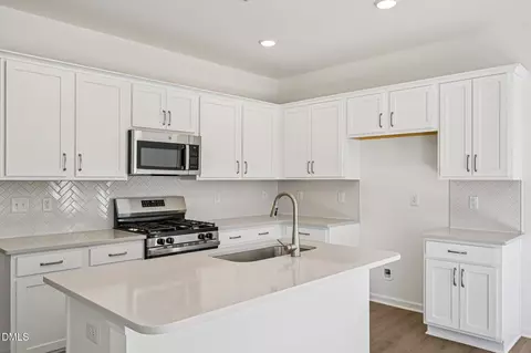 1618 Mirth Ct, Rolesville, NC 27571