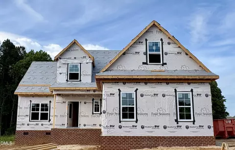 7376 Huckleberry Dr, Spring Hope, NC 27882