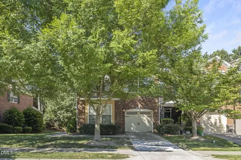 113 Longchamp Ln, Cary, NC 27519