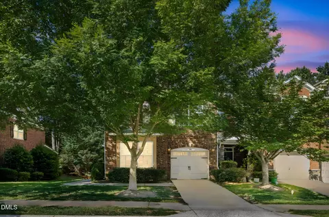 113 Longchamp Ln, Cary, NC 27519