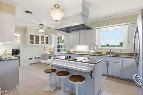 Kitchen - 880 Wire Rd, Bunnlevel, NC 28323 photo 1 of 6