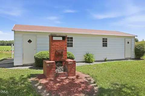 Exterior - 880 Wire Rd, Bunnlevel, NC 28323 photo 10 of 12