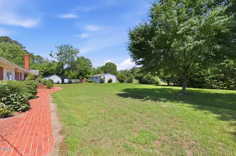 Exterior - 880 Wire Rd, Bunnlevel, NC 28323 photo 5 of 12