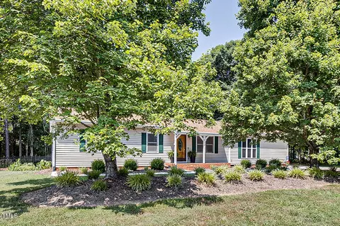 835 Pearleman Teague Rd, Siler City, NC 27344