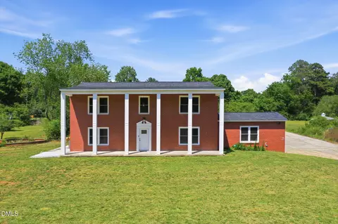 2016 Haw River Hopedale Rd, Burlington, NC 27217