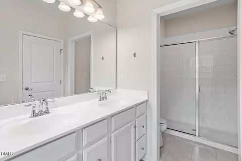 Bath - 1141 Platform Dr, Apex, NC 27502 photo 3 of 5