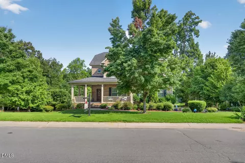 Exterior - 2811 Reynolda Cir, Durham, NC 27712 photo 8 of 14