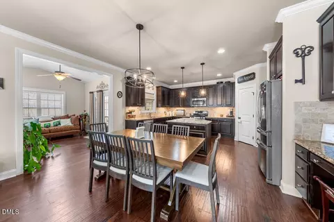 Dining - 2811 Reynolda Cir, Durham, NC 27712 photo 3 of 4
