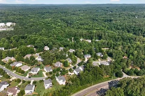 View/Area - 2811 Reynolda Cir, Durham, NC 27712 photo 4 of 14
