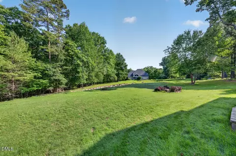 Exterior - 2811 Reynolda Cir, Durham, NC 27712 photo 12 of 14