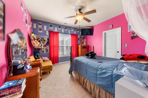 Bedroom - 2811 Reynolda Cir, Durham, NC 27712 photo 4 of 4
