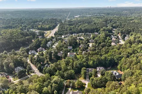 View/Area - 2811 Reynolda Cir, Durham, NC 27712 photo 5 of 12