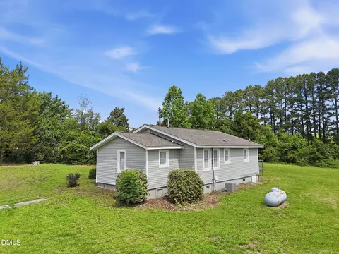 Exterior - 7841 Barbour Store Rd, Willow Spring, NC 27592 photo 3 of 8