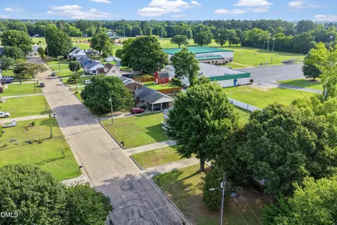 View/Area - 104 Sunset Dr, Dunn, NC 28334 photo 1 of 2