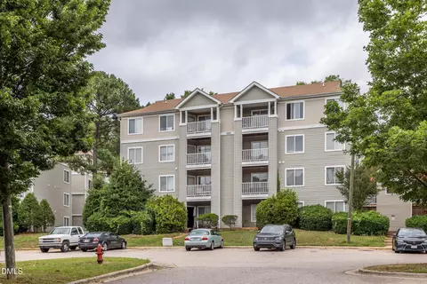 1341 Crab Orchard Dr #303, Raleigh, NC 27606