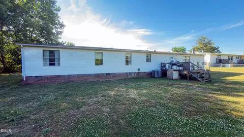 8800 Spring Meadow Dr, Hickory, NC 28601 photo 30