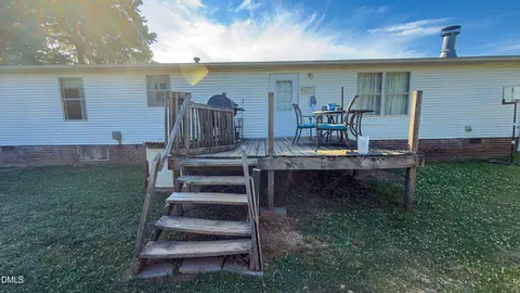 8800 Spring Meadow Dr, Hickory, NC 28601 photo 29