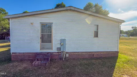 8800 Spring Meadow Dr, Hickory, NC 28601 photo 26
