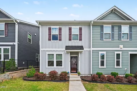 574 Hacksaw Trl, Raleigh, NC 27610