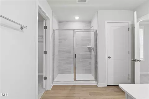 Bath - 2137 Topsail Rd, Durham, NC 27703 photo 3 of 3