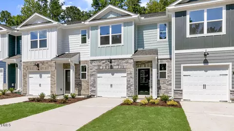 5207 Red Crimson Dr, Willow Spring, NC 27592