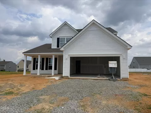 71 Quilting Dr #196, Benson, NC 27504