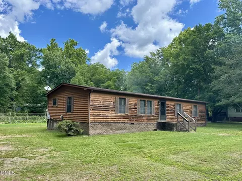 104 Virginia Ave, Norlina, NC 27563