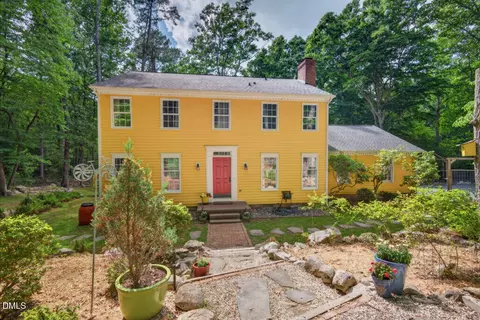 103 Wolfs Trl, Chapel Hill, NC 27516