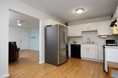 Kitchen - 222 Ruby Ridge Rd, Durham, NC 27703 photo 3 of 5