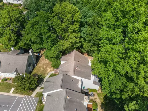 View/Area - 442 Oak Run Dr, Raleigh, NC 27606 photo 1 of 5