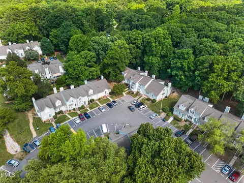 View/Area - 442 Oak Run Dr, Raleigh, NC 27606 photo 5 of 5
