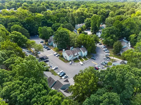 View/Area - 442 Oak Run Dr, Raleigh, NC 27606 photo 3 of 5
