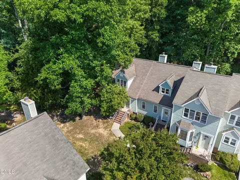 Exterior - 442 Oak Run Dr, Raleigh, NC 27606 photo 6 of 6