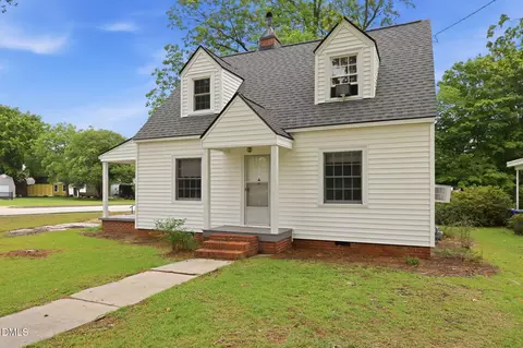 1001 S 9th St, Lillington, NC 27546