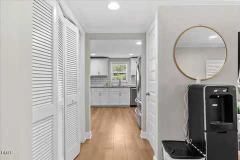 Entry Way - 4004 Old Nc 75, Stem, NC 27581 photo 4 of 5